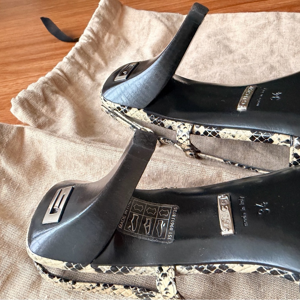 Gucci Beige and Black Python-Print Slingback Pumps - image 5